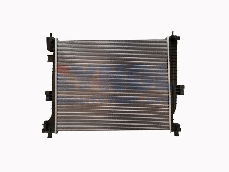 13662 - Auto Radiator