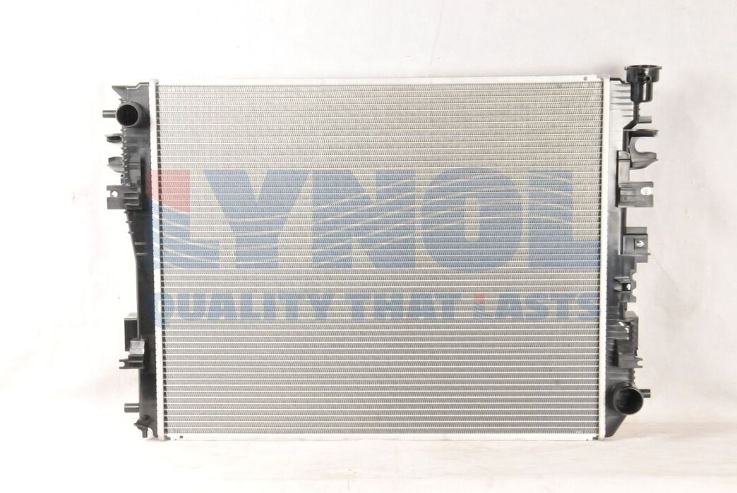 13772 - Auto Radiator