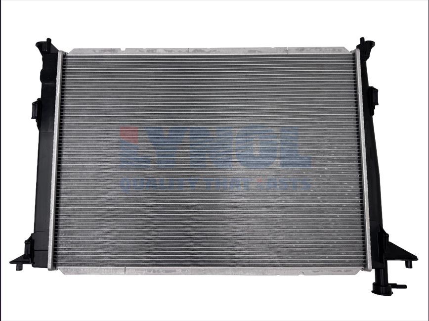 13777 - Auto Radiator