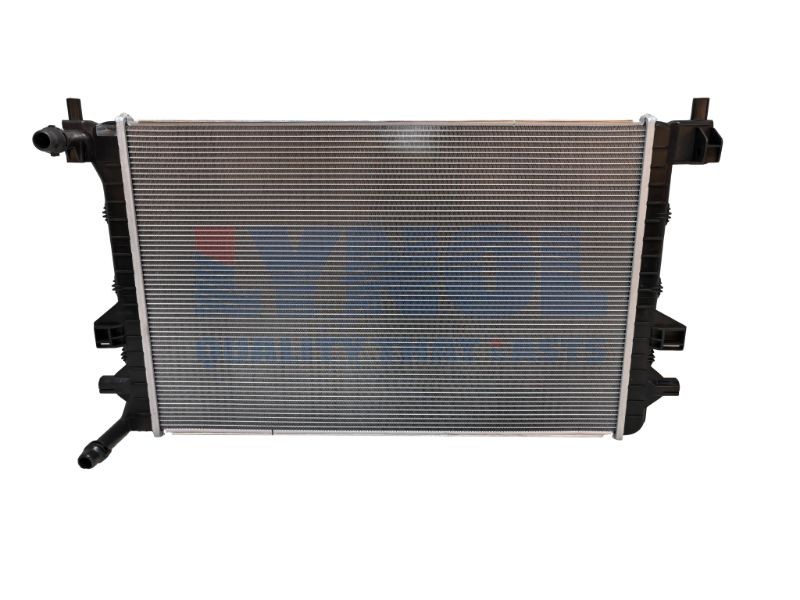 13865 - Auto Radiator
