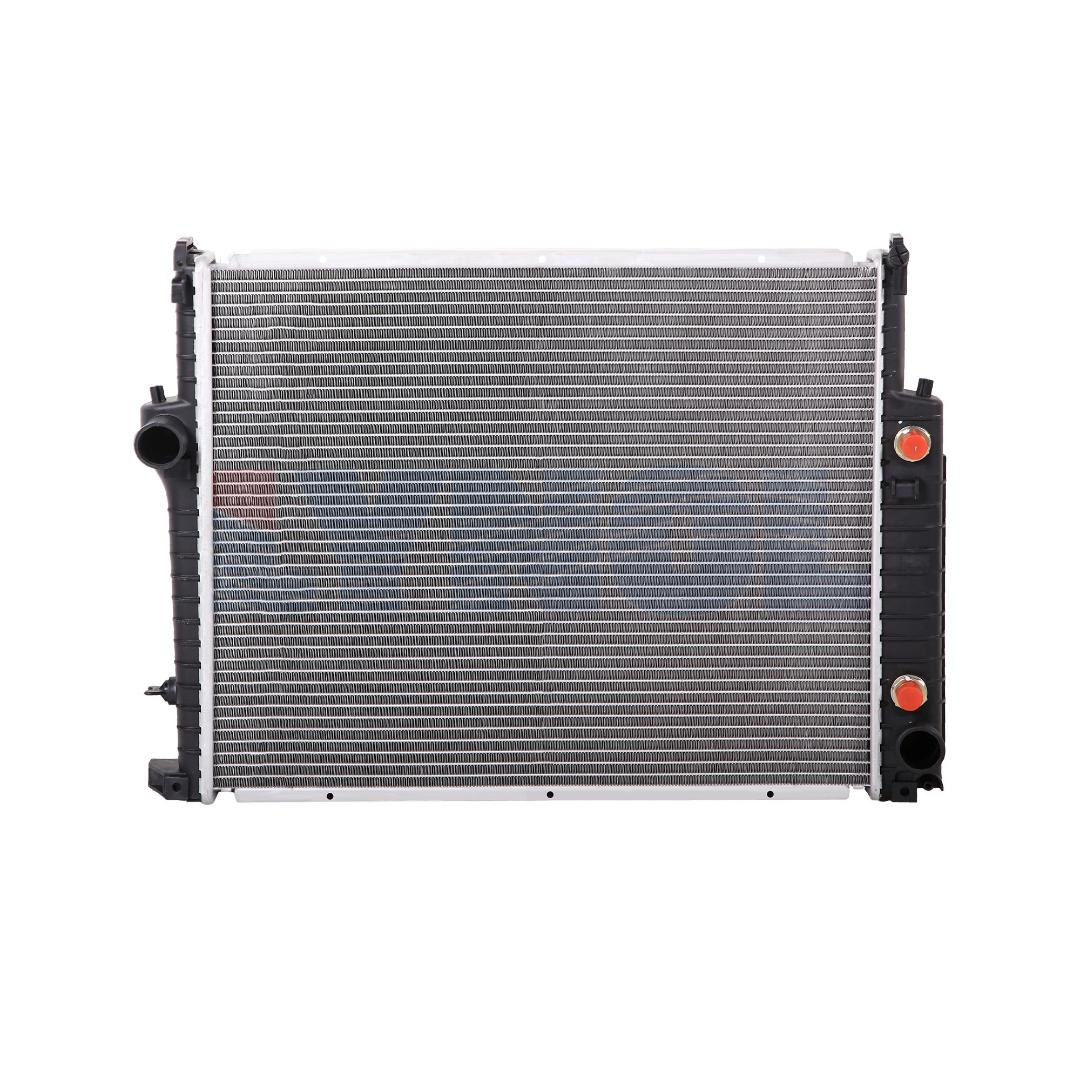LR1841 - Auto Radiator
