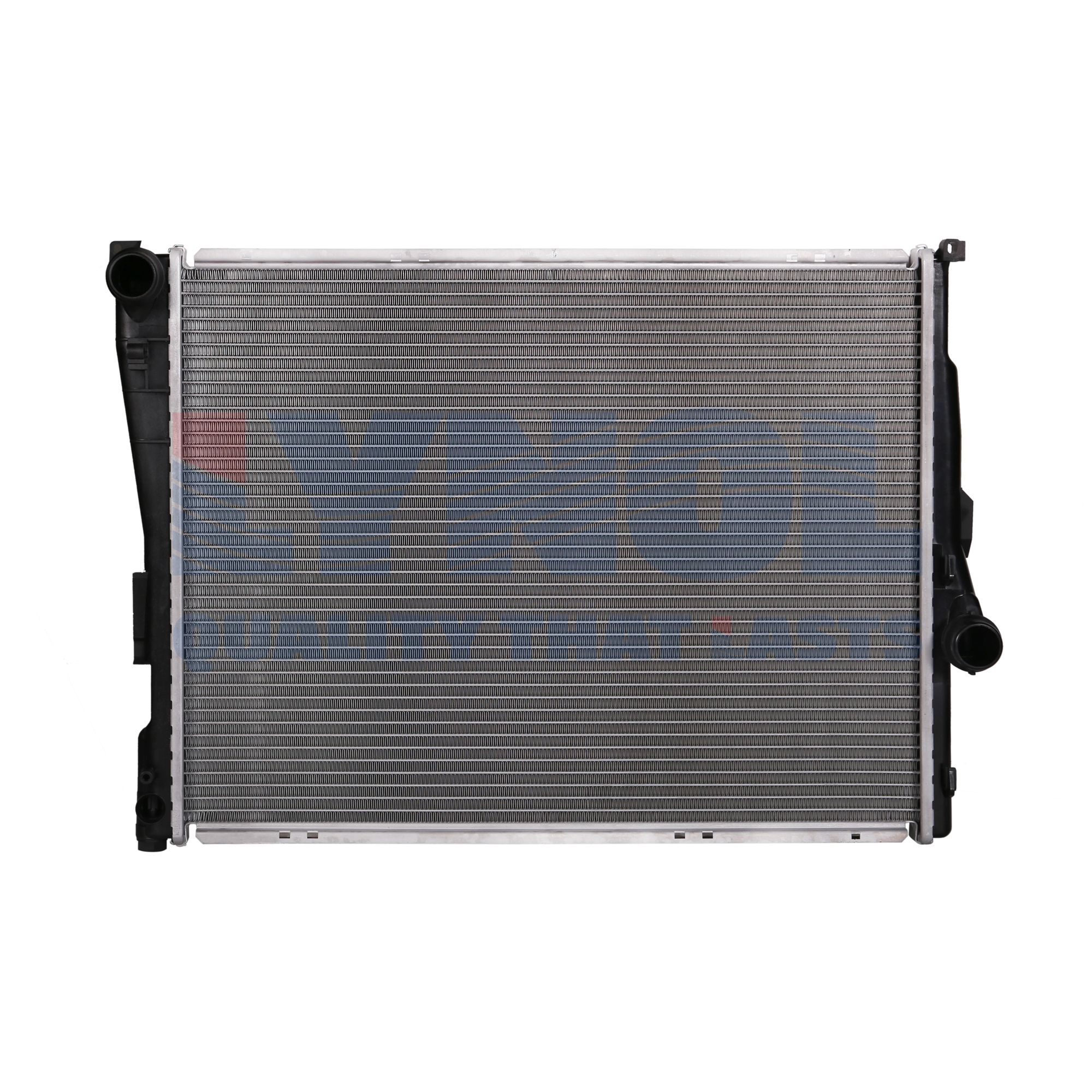 LR2636 - Auto Radiator